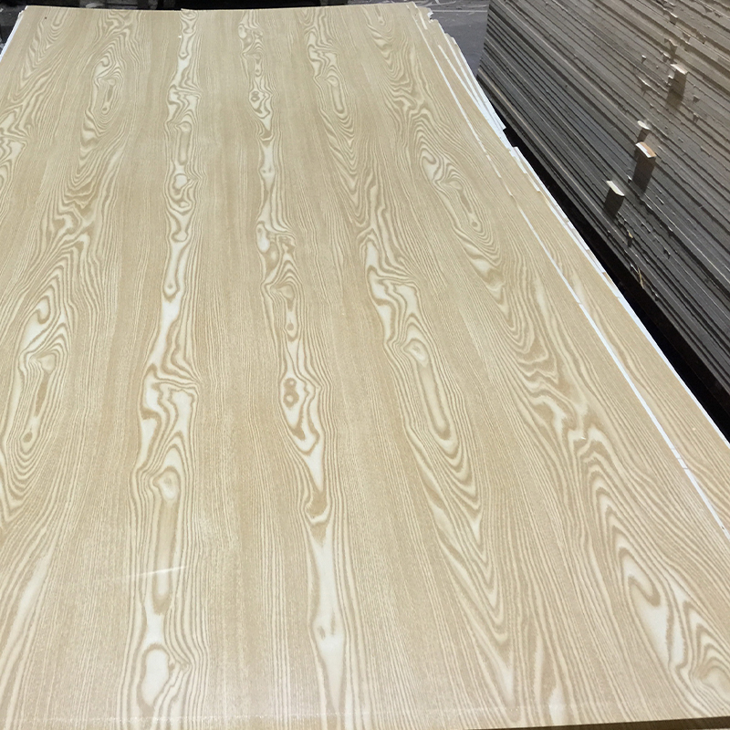 Melamine paper coated plywood