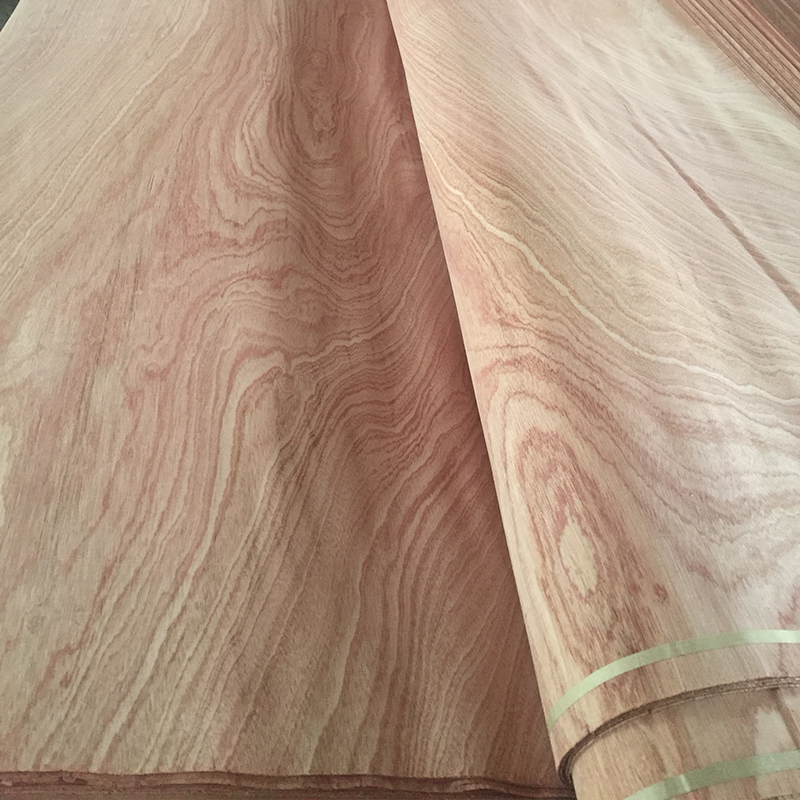 Sapele face veneer